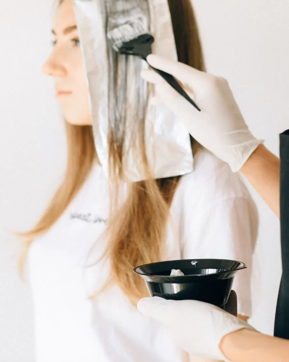 Balayage — nanošenje boje četkicom slobodnom rukom, bez folije